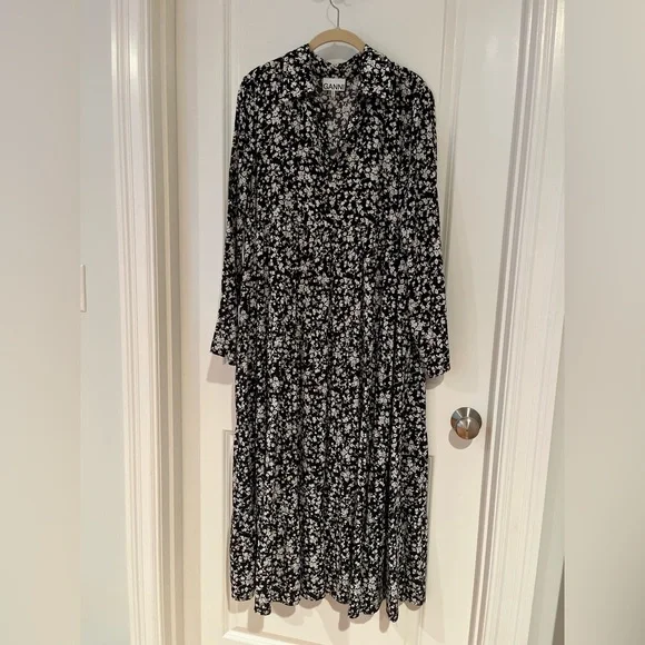 light blue drop waist maxi dress Baron Light Blue Sequin Cowl Maxi Dress - US 4